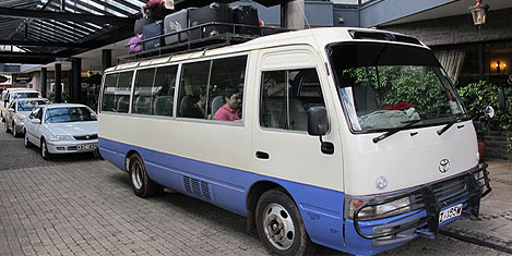 kenya-nairobi-minibus-1.jpg