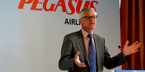 klm-pegasus-3.jpg klm-pegasus-3.jpg