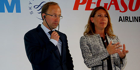 klm-pegasus-9.jpg klm-pegasus-9.jpg