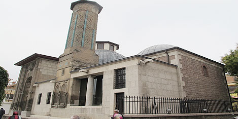konya-ince-minare-2.jpg konya-ince-minare-2.jpg