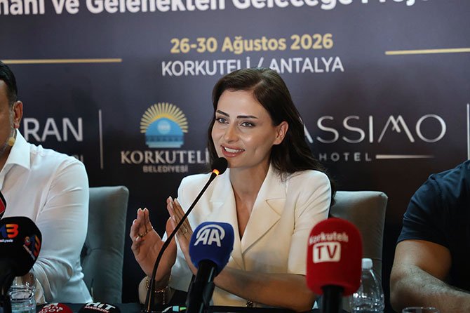 korkuteli-belediye-baskani-saniye-caran.jpg