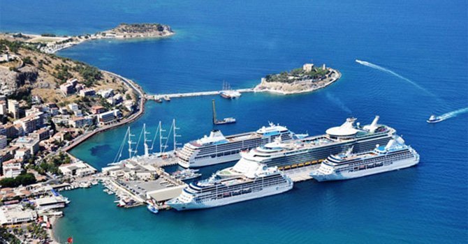 kruvaziyer-sektoru kusadasi.jpg