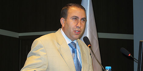 kudaka-1b.jpg kudaka-1b.jpg