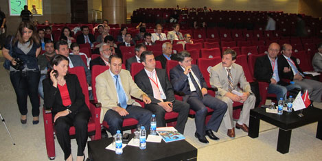 kudaka-1c.jpg kudaka-1c.jpg