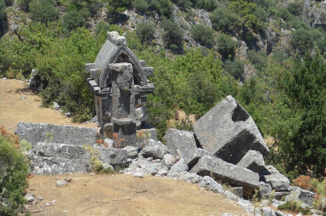 likya-patar-kaya-mezarlari.jpg