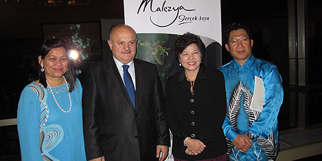 malezya-bakan-99.jpg