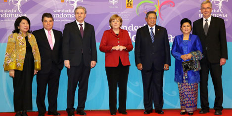 merkel2.jpg merkel2.jpg