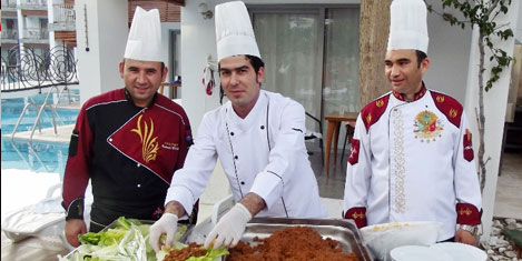 mia-bianco-eglence7.jpg mia-bianco-eglence7.jpg