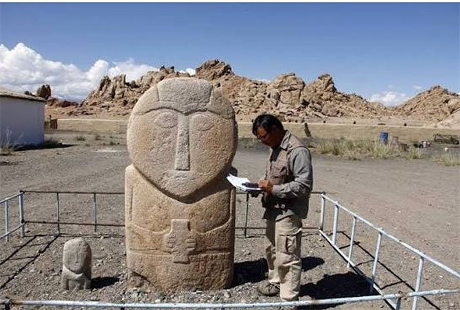 mogolistan,-mezar-kompleksleri-002.jpg