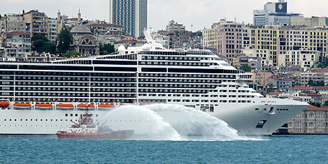msc-divina-istanbul-2.jpg