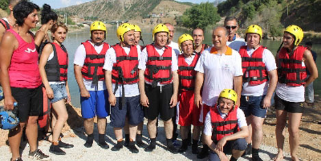 munzur-rafting33.jpg munzur-rafting33.jpg