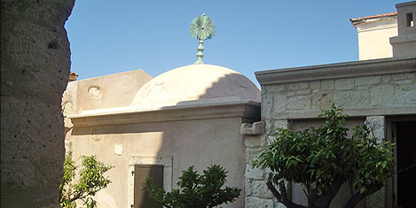 nars-11.jpg nars-11.jpg