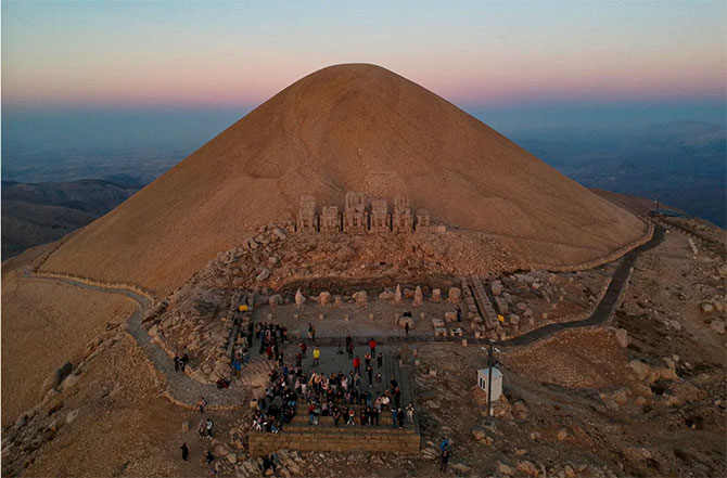 nemrut-dagi,-001.jpg