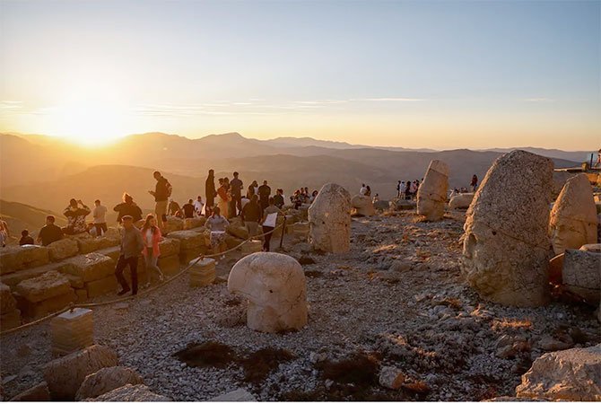 nemrut-dagi,.jpg