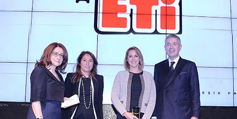 one-awards-eti.jpg one-awards-eti.jpg