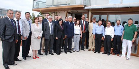 ozbi-gulkaynak2.jpg ozbi-gulkaynak2.jpg