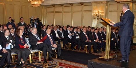 ozyegin-3a.jpg ozyegin-3a.jpg