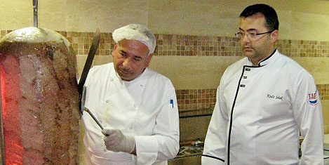 paloma-yasmin-2.jpg paloma-yasmin-2.jpg