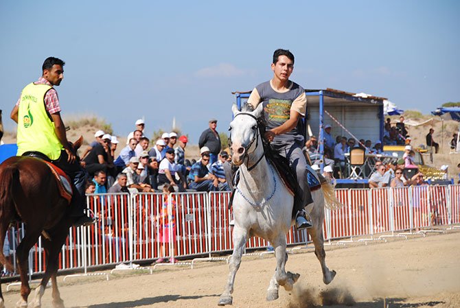 rahvan-at-yarislari-011.jpg