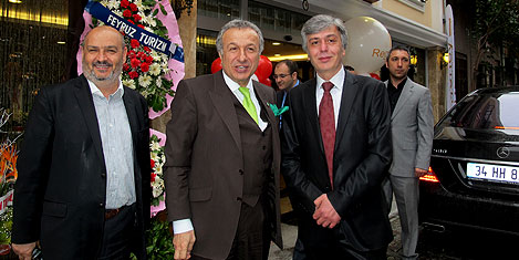 regency-suite-14.jpg regency-suite-14.jpg