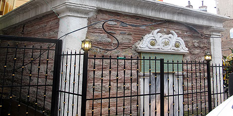 regency-suite-16.jpg regency-suite-16.jpg