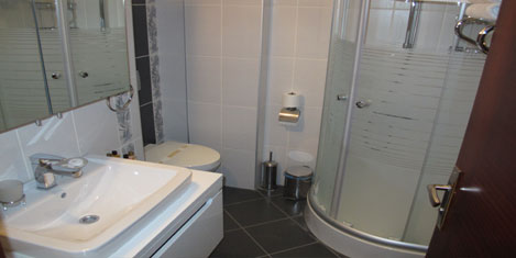 regency-suite-5.jpg regency-suite-5.jpg