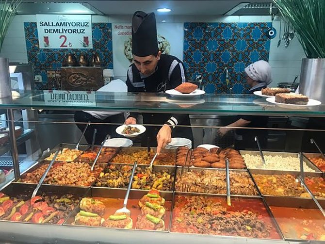 restoranlarda-sulu-yemekl-002.jpg