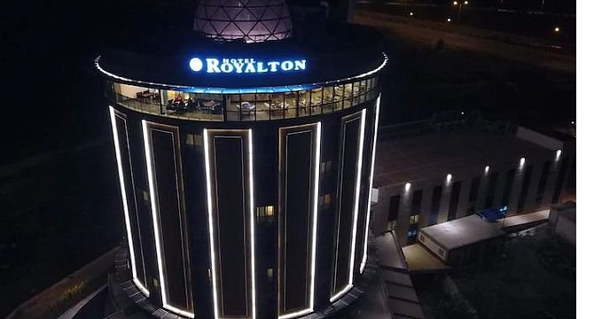 royalton-otel-.jpg