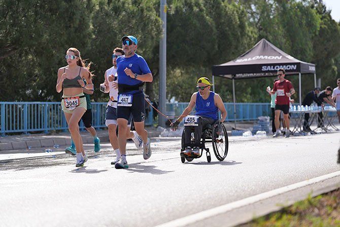 salomon-cesme-yari-maratonu--002.jpg