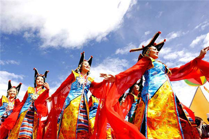 shoton-festivali,-yogurt-festivali,-tibet-003.jpg