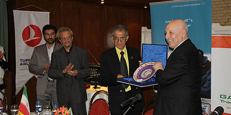 siraz-tursab3.jpg siraz-tursab3.jpg