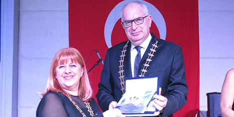 skal-fed-bahar-plak.jpg skal-fed-bahar-plak.jpg