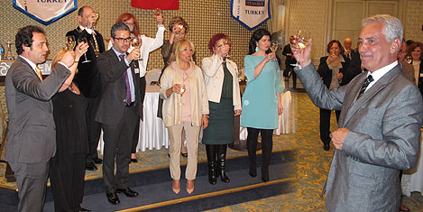 skal-istanbul-suha.jpg skal-istanbul-suha.jpg