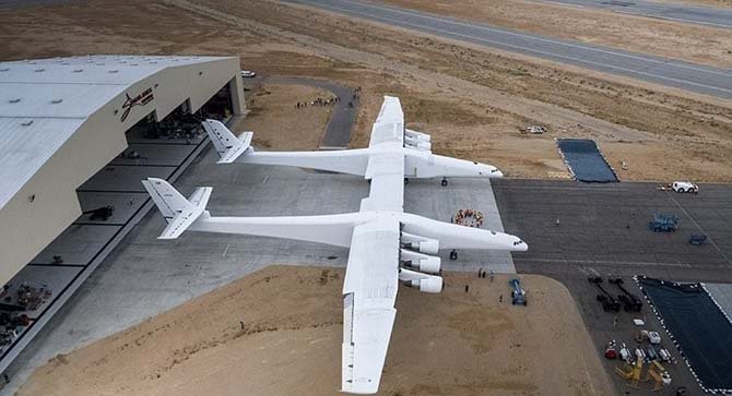 stratolaunch-006.jpg