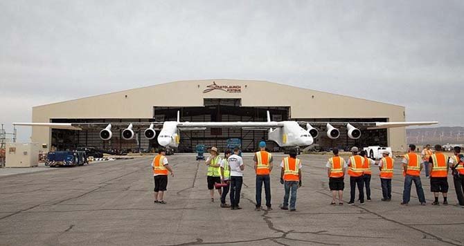 stratolaunch-009.jpg