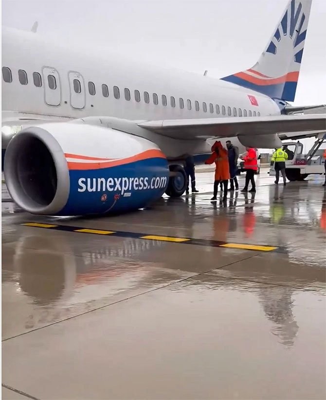 sunexpress,--antalya–gaziantep--002.jpg