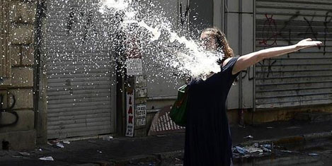 taksim-gezi-parki-direnis-1a.jpg taksim-gezi-parki-direnis-1a.jpg