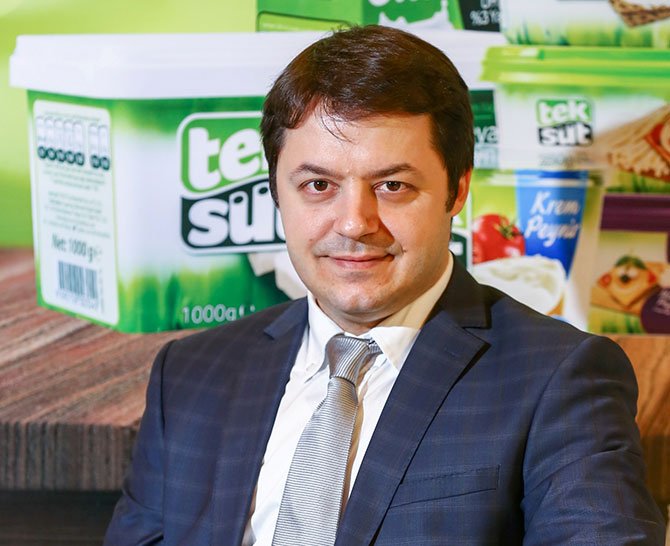 teksut-yonetim-kurulu-uyesi-arda-aksaray.jpg