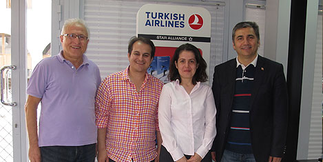 thy-muscat1.jpg thy-muscat1.jpg