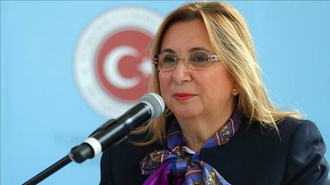 ticaret-bakani-ruhsar-pekcan.jpg