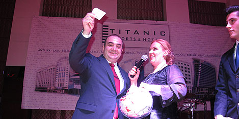 titanic-yilbasi-19.jpg titanic-yilbasi-19.jpg