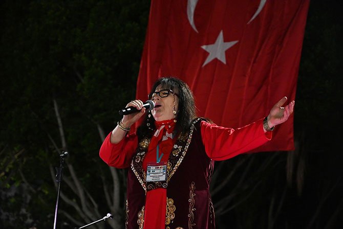 turk-dunyasi-kultur-ve-sanat-soleni,-001.jpg