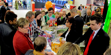 turk-stand-1aa.jpg turk-stand-1aa.jpg