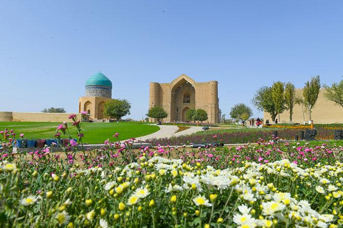 turkistan.jpg