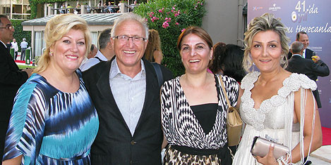turob-cinar-sevda-esra-muberra-ozkan.jpg