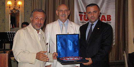 tursab-asya-iftar-ahmat-hamza.jpg tursab-asya-iftar-ahmat-hamza.jpg