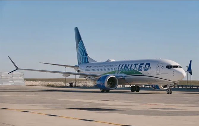 united-airlines,-003.jpg