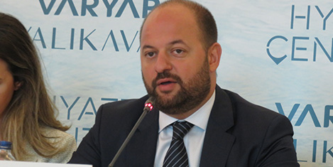 varyap-hyattpeter1.jpg