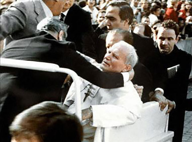 vatikan,-papa,-suikast-010.jpg