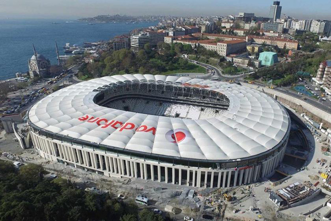 vodafone-park-001.jpg